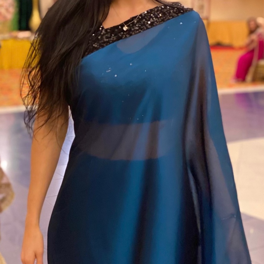 Indian Saree Dress - BEAUTIFUL BLUE AND LIKE NEW